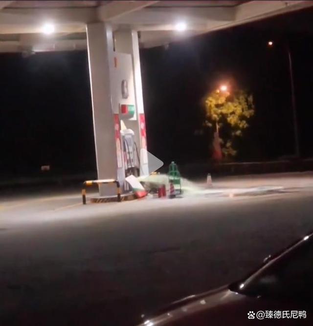 �㶫����վԱ�������������й©�� ���ǡ��������ڹ�����