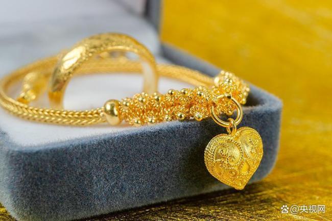 �����۸��� �л�����1������� �г�����Ƶ��